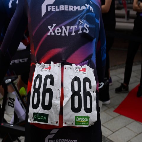 Startnummern auf einem Trikot