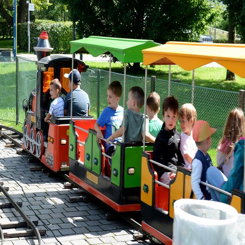 Ein Kinderzug